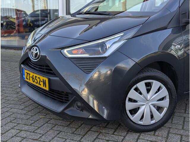 Toyota AYGO 1.0 VVT-i x-fun | Airco | Elek. ramen | Bluetooth | Led