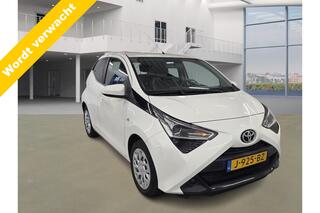 toyota-aygo-1.0-vvt-i-x-play,-camer