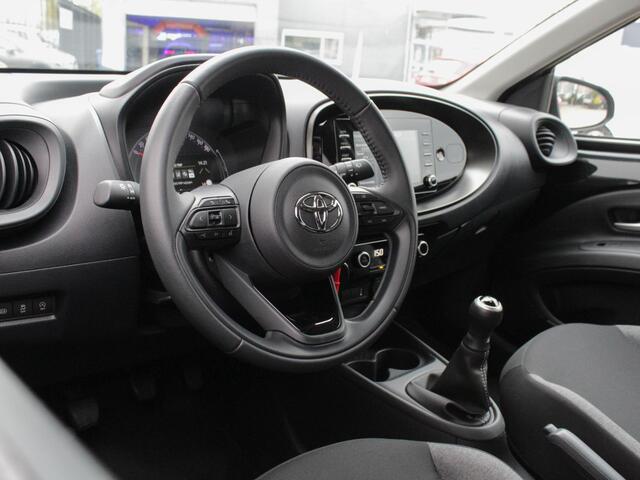 Toyota AYGO X 1.0 VVT-i MT first | Carplay / Android Auto | Camera | Clima | Lm-Velgen