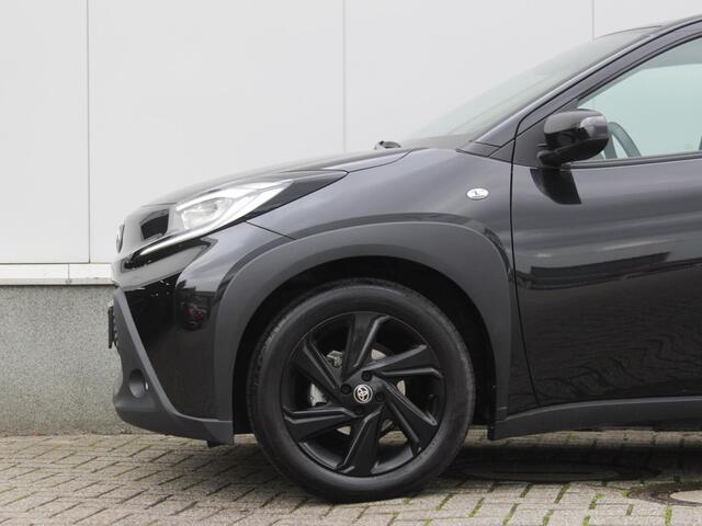 Toyota AYGO X 1.0 VVT-i MT first | Carplay / Android Auto | Camera | Clima | Lm-Velgen