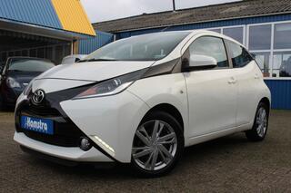 toyota-aygo-1.0-vvt-i-"x-play"-airc