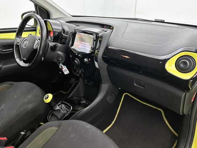 Toyota AYGO 1.0 VVT-i x-cite | Uniek euitvoering |