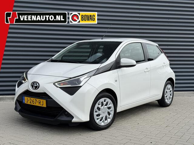 Toyota AYGO 1.0 VVT-i x-play Camera/Apple Carplay/LED