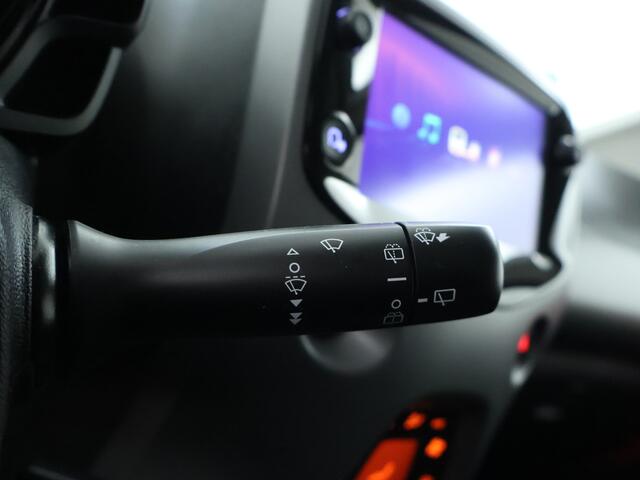 Toyota AYGO 1.0 VVT-i x-joy