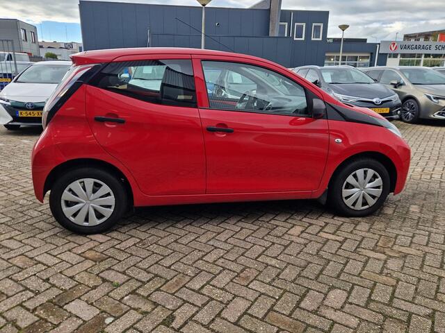 Toyota AYGO 1.0 VVT-i x-fun Bluetooth | Airco | Slechts 22.000 km gereden!!