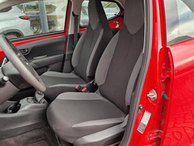 Toyota AYGO 1.0 VVT-i x-fun Bluetooth | Airco | Slechts 22.000 km gereden!!