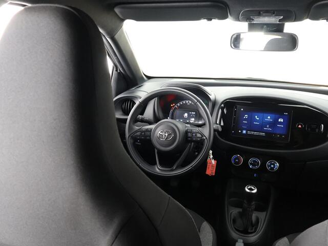 Toyota AYGO X 1.0 VVT-i PLAY SPECIAL EDITION GARANTIE 3-2034 AIRCO.CARPLAY NAVIGATIE.CAMERA ETC