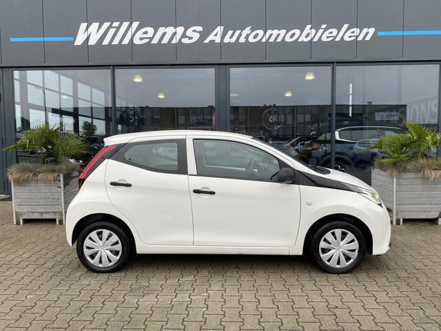 Toyota AYGO 1.0 VVT-i x-fun Airco