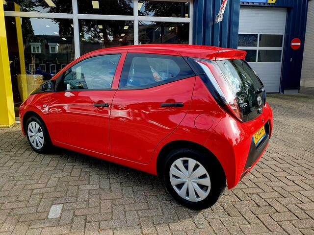 Toyota AYGO 1.0 VVT-i x-fun CARPLAY All-in prijs!