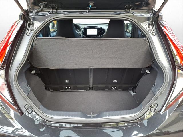 Toyota AYGO X 1.0 VVT-i MT Pulse demo Adaptive Cruise | Airco |