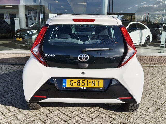 Toyota AYGO 1.0 VVT-i x-play | Android Auto, Apple Carplay | Achteruitrijcam