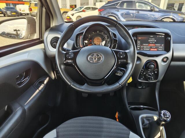 Toyota AYGO 1.0 VVT-i x-play | Android Auto, Apple Carplay | Achteruitrijcam
