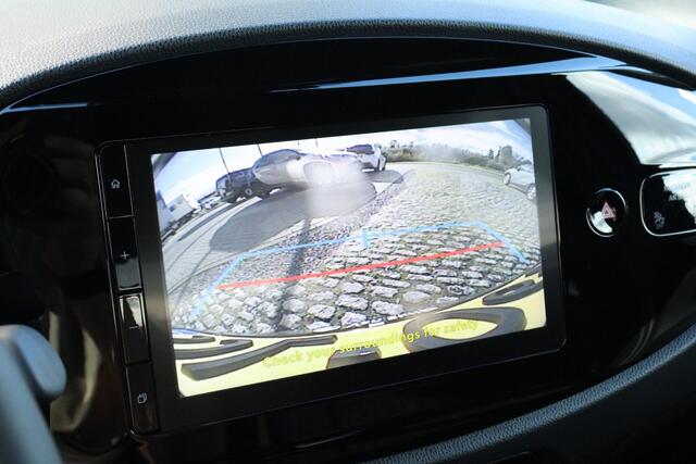 Toyota AYGO X 1.0 VVT-i MT Pulse, Apple Carplay, Android auto, Achterruitrijcamera, DAB Radio, Privacy Glass
