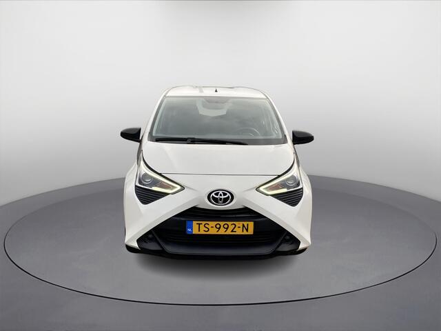 Toyota AYGO 1.0 VVT-i x-fun