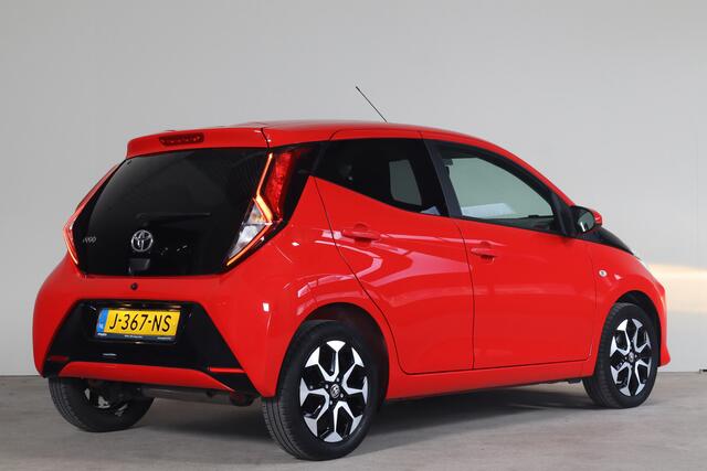 Toyota AYGO 1.0 VVT-i x-joy NL-Auto!! Camera I Apple Car-Play i Climate