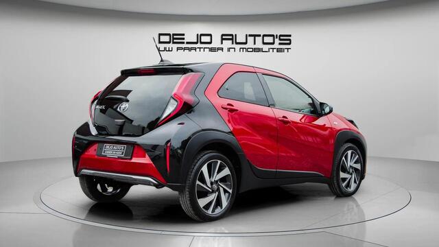 Toyota AYGO X 1.0 VVT-i MT LIMITED BI-TONE NAVI LEDER PDC-V+A LED 18 INCH ADAPTIVE CRUISE CONTROL