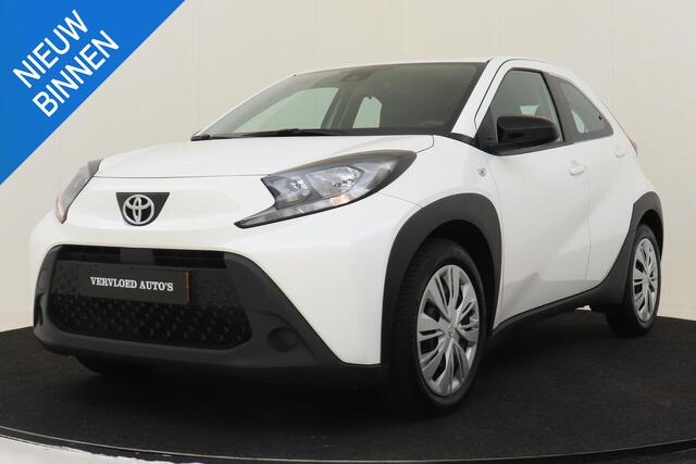 Toyota AYGO X 1.0 VVT-i MT PLAY -CARPLAY|CAMERA|ADAP.CRUISE|DAB|5-DRS