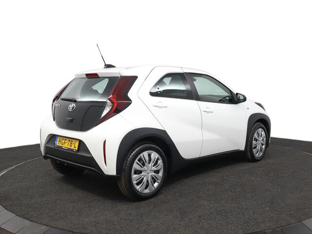 Toyota AYGO X 1.0 VVT-i MT Play | Airco | Adaptive Cruise Control | Achteruitrijcamera | Apple Carplay | Android Auto |