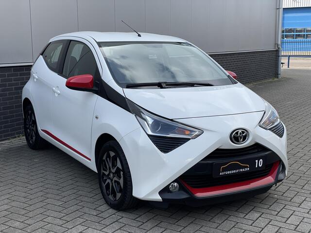 Toyota AYGO 1.0 VVT-i x-play AUTOMAAT RIJKLAAR