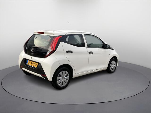 Toyota AYGO 1.0 VVT-i x-fun