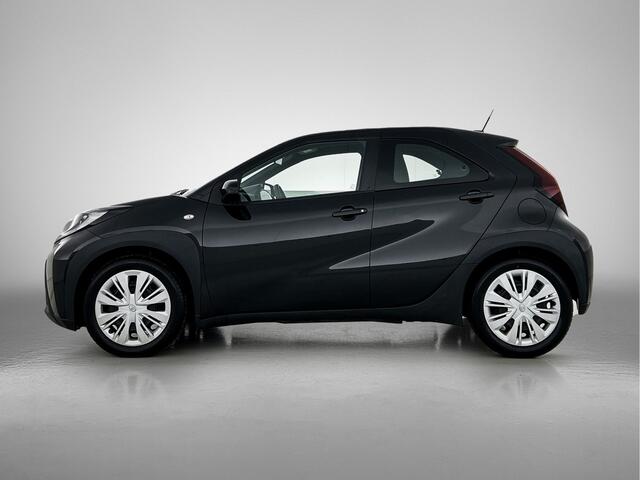 Toyota AYGO X 1.0 VVT-i MT Play | 1e eigenaar | BTW auto | achteruitrijcamera |