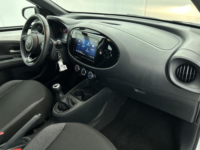 Toyota AYGO X 1.0 VVT-i MT Play