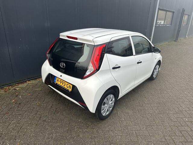 Toyota AYGO 1.0 VVT-i x-fun | Airco | Bluetooth telefoon