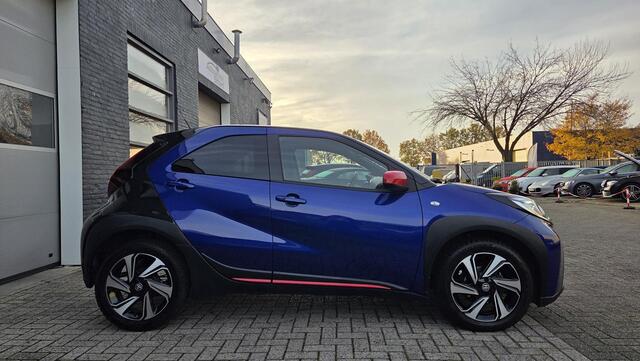 Toyota AYGO X 1.0 VVT-i MT Premium | LED | ACC | CAMERA | UNIEK IN NL! | DEALER ONDERHOUDEN