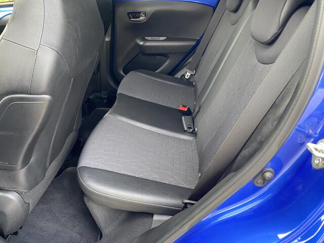 Toyota AYGO 1.0 VVT-i x-clusiv