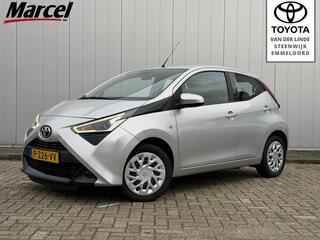 toyota-aygo-1.0-vvt-i-x-play-apple-