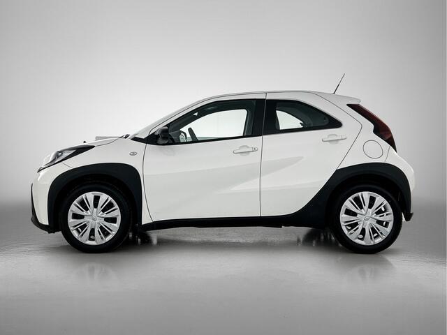 Toyota AYGO X 1.0 VVT-i MT Play | Apple Carplay/Android Auto | Airconditioning | Cruise control |