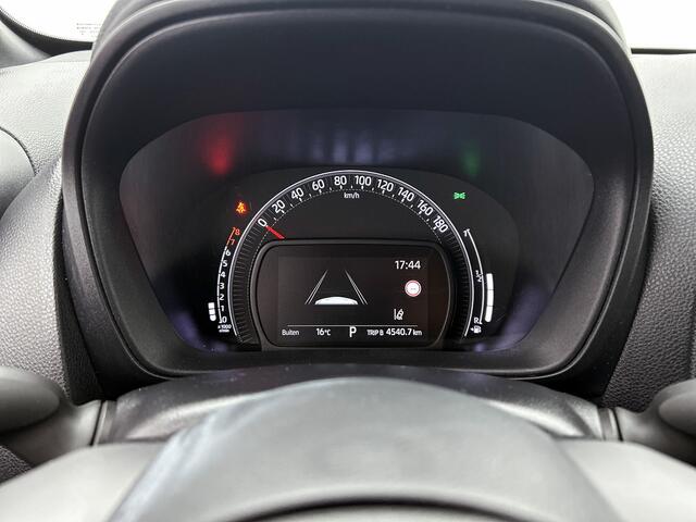 Toyota AYGO X 1.0 VVT-i Pulse Automaat | Lichtmetalen velgen | Parkeersensoren |