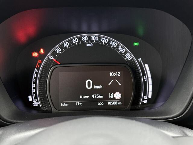 Toyota AYGO X 1.0 VVT-i MT Play