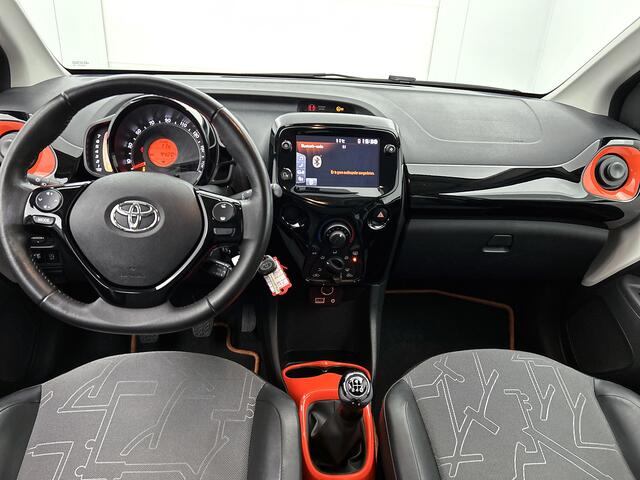 Toyota AYGO 1.0 VVT-i x-otic | BTW voertuig | Schuifdak | Achteruitrijcamera |