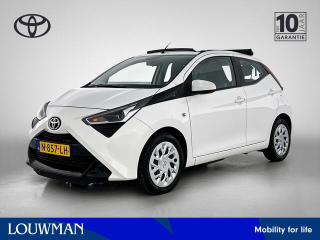 Toyota AYGO 1.0 VVT-i x-play cabrio | 1e Eigenaar | NIEUW GELEVERD EN ONDERHOUDEN | Apple Carplay / Android Auto |