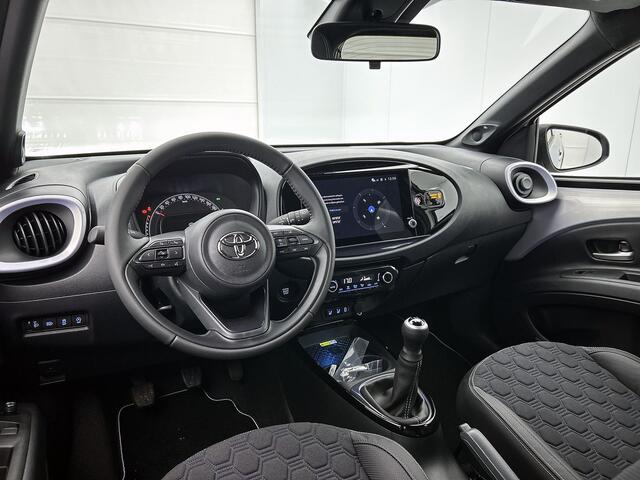 Toyota AYGO X 1.0 VVT-i MT JBL - Aktie auto -