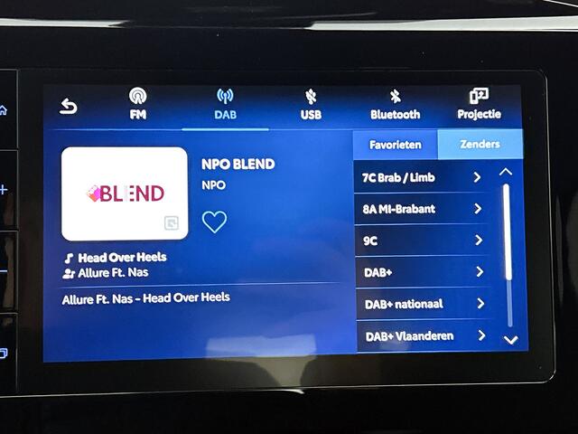 Toyota AYGO X 1.0 VVT-i S-CVT Play | Camera | Airconditioning | Metallic lak |