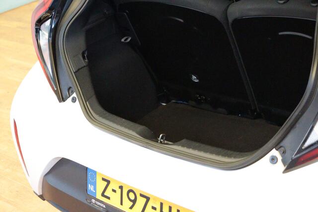 Toyota AYGO X 1.0 VVT-i MT Play | APPCONNECT | AIRCO | CAMERA | ADAP CRUISE | LANE-ASSIST |