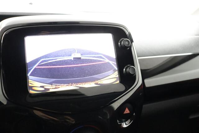 Toyota AYGO 1.0 VVT-i x-cite | DAB radio | Lichtmetalen velgen |