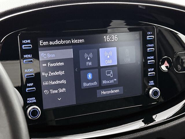 Toyota AYGO X 1.0 VVT-i S-CVT Pulse | BTW voertuig | Stoelverwarming | Achteruitrijcamera |