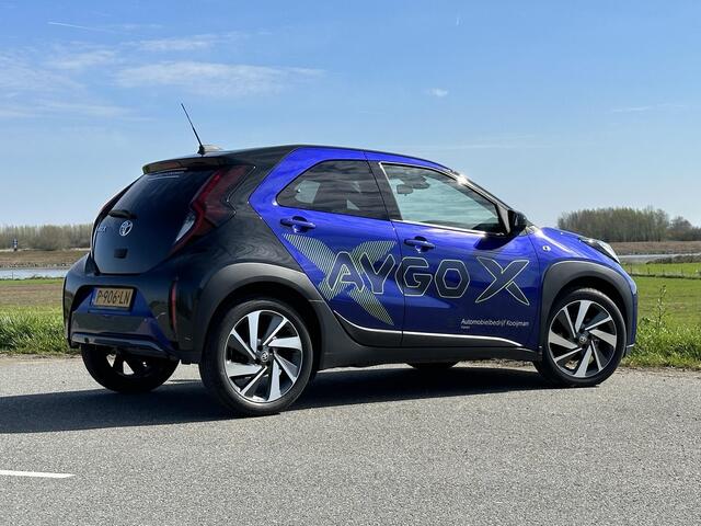 Toyota AYGO X 1.0 VVT-i MT Play ¤20.750,- RIJKLAAR! Nu ¤500,- voordeel! Nu extra scherp geprijsd!