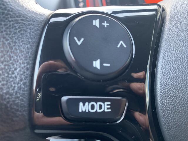 Toyota AYGO 1.0 VVT-i x-play