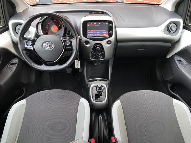 Toyota AYGO 1.0 VVT-I X-PLAY AUTOMAAT CAMERA AIRCO BLUETOOTH