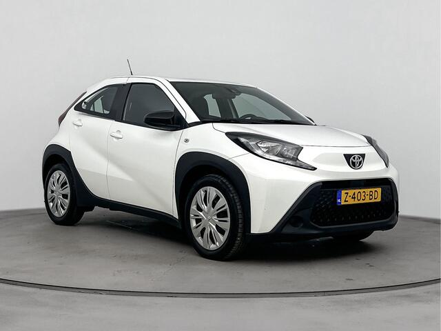 Toyota AYGO X 1.0 VVT-i MT Play | applecarplay | elektrische ramen voor | achteruitrijcamera |