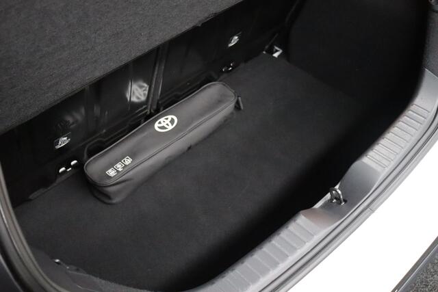 Toyota AYGO X 1.0 VVT-i MT Automaat Pulse | Direct Leverbaar! | Adaptive-cruise | Camera | Clima | Maps Navigatie | Apple Carplay & Android Auto | Full led | Stoelverwarming