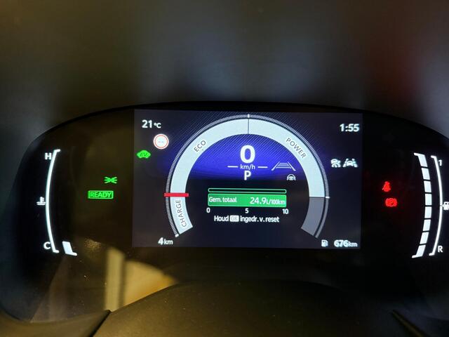Toyota AYGO X Hybrid 115 GR Sport | DEMO & DIRECT LEVERBAAR | JBL | Keyless | Stoelverwarming | Navigatie |