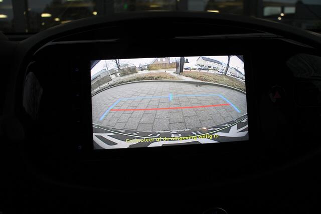 Toyota AYGO X 1.0 VVT-i S-CVT Pulse Two-tone Automaat