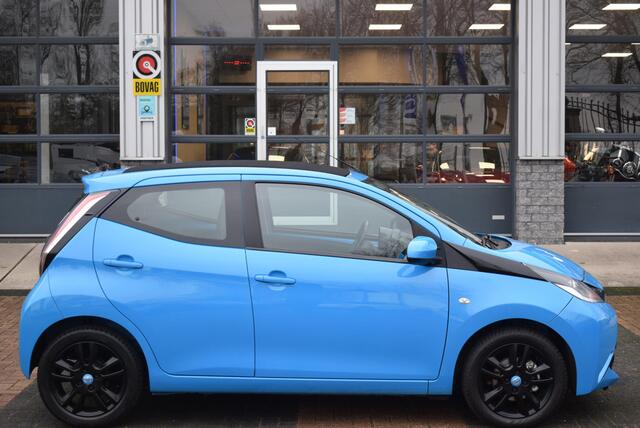 Toyota AYGO 1.0 VVT-i x-cite Airco Carbio Top Camera Km 59.200!!