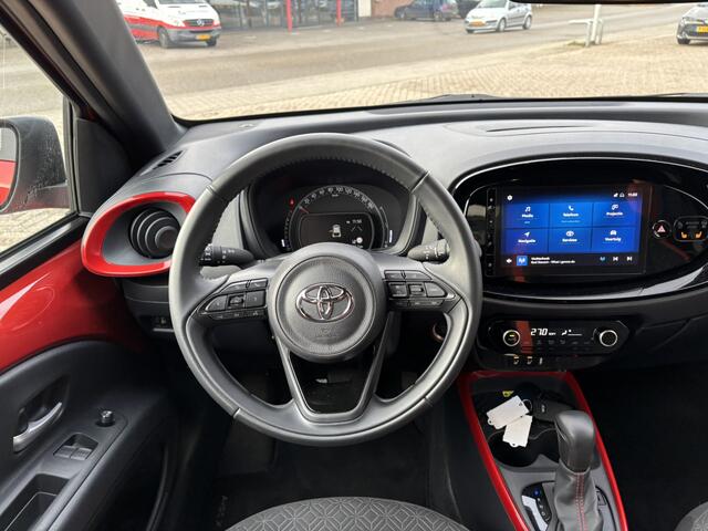 Toyota AYGO X 1.0 VVT-i S-CVT first / AUTOMAAT / Navi / Applecarplay/AndroidAuto / Stoelverwarming /