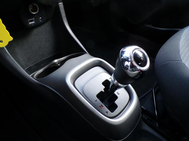 Toyota AYGO 1.0 VVT-i x-joy AUTOMAAT,1 EIGENAAR,ZEER MOOI !!!